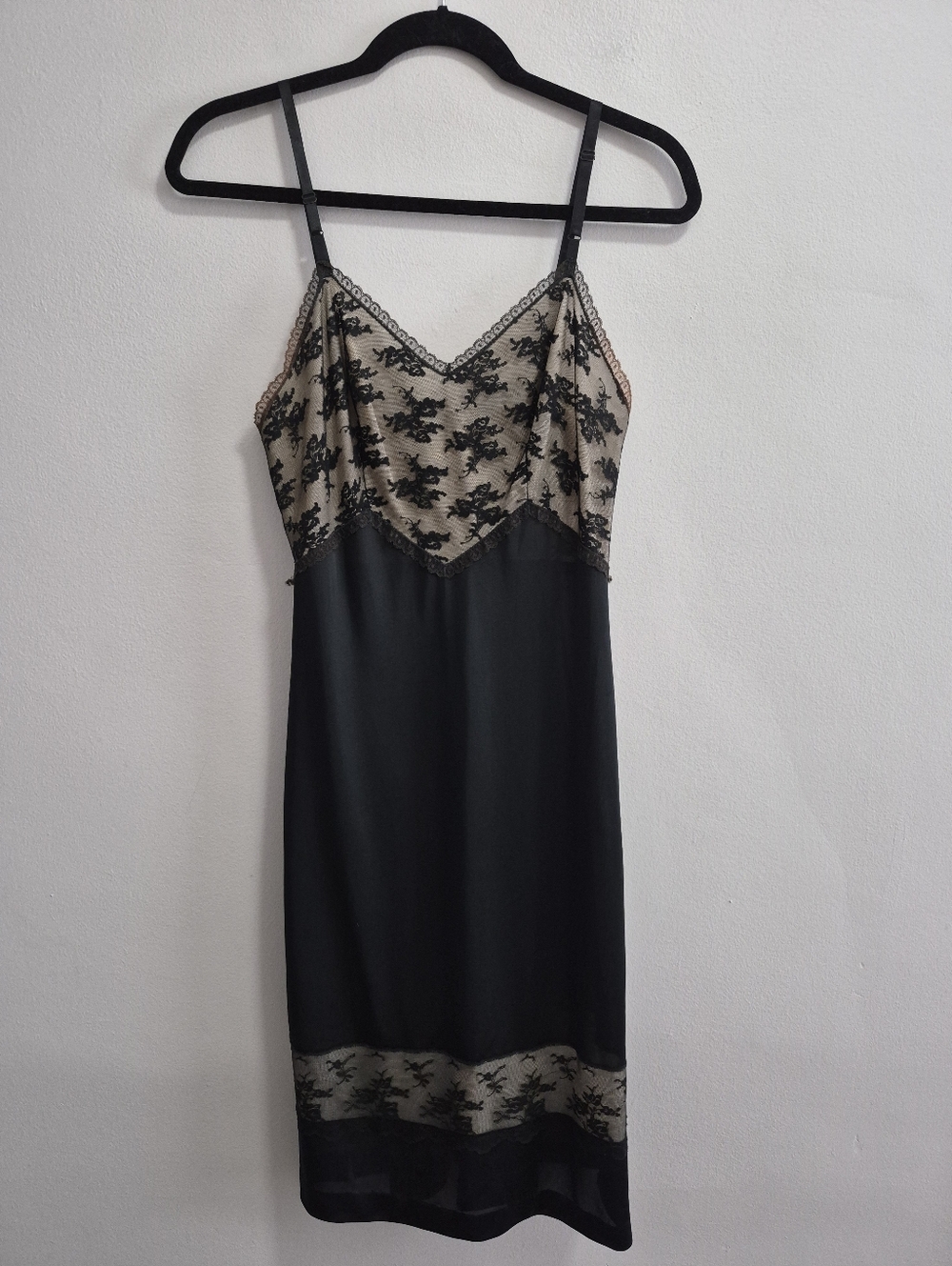Vintage Henson Kickernick Black Lace Slip Dress Size 32 / XS